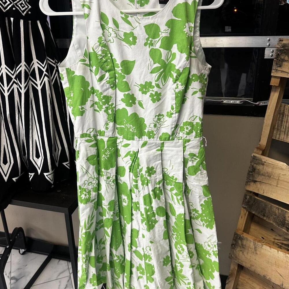 Willi Smith Women's Green Dress